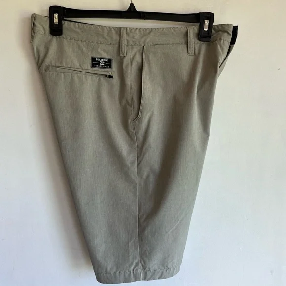 Billabong cross fire submersible land or water shorts, mens 33, tan, back zip - Picture 5 of 12